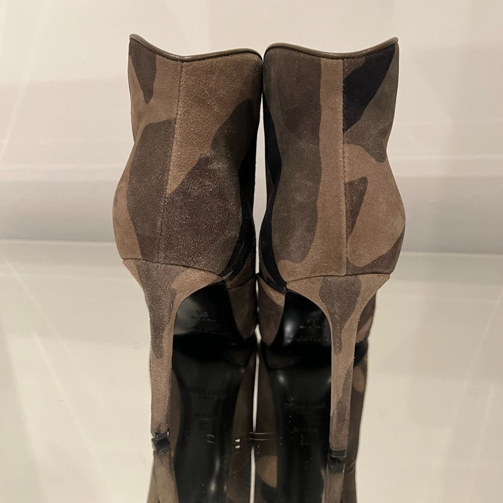 Ankle Boot In Camouflage Patterned Booties - image 5